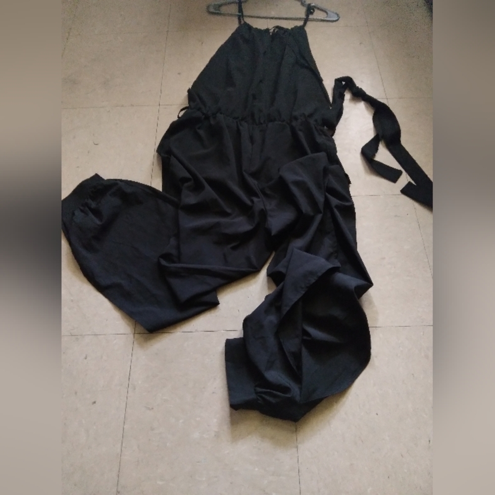 Elegant Black Women's Jumpsuit